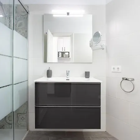 Eden Edelweiss Green Park Retreat With Ac Апартаменты *