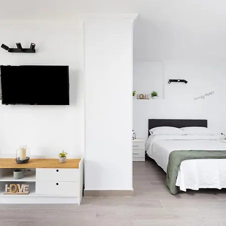 Eden Edelweiss Green Park Retreat With Ac * Сан Мигель