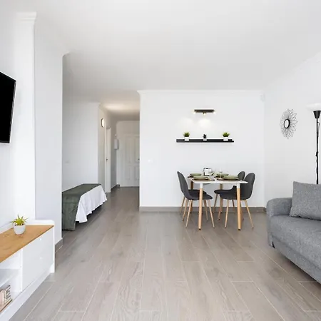 Διαμέρισμα Eden Edelweiss Green Park Retreat With Ac Σαν Μιγκέλ ντε Αμπόνα